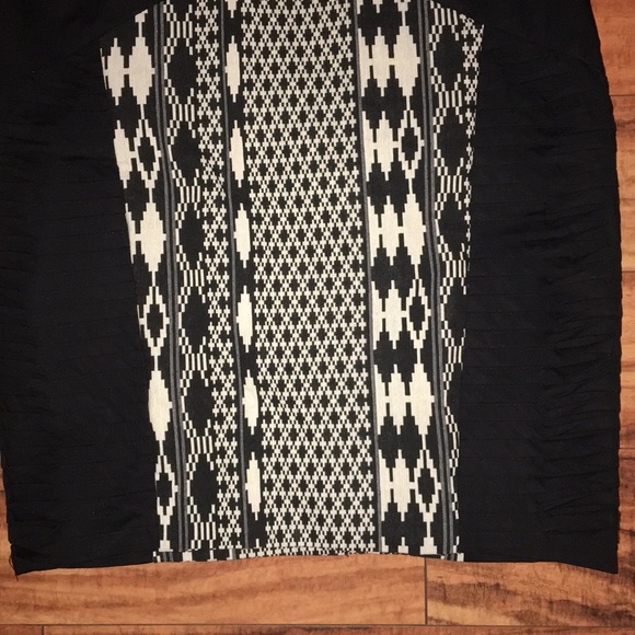 Floreat NWT Anthropologie size 4 skirt black NEW - Picture 4 of 9